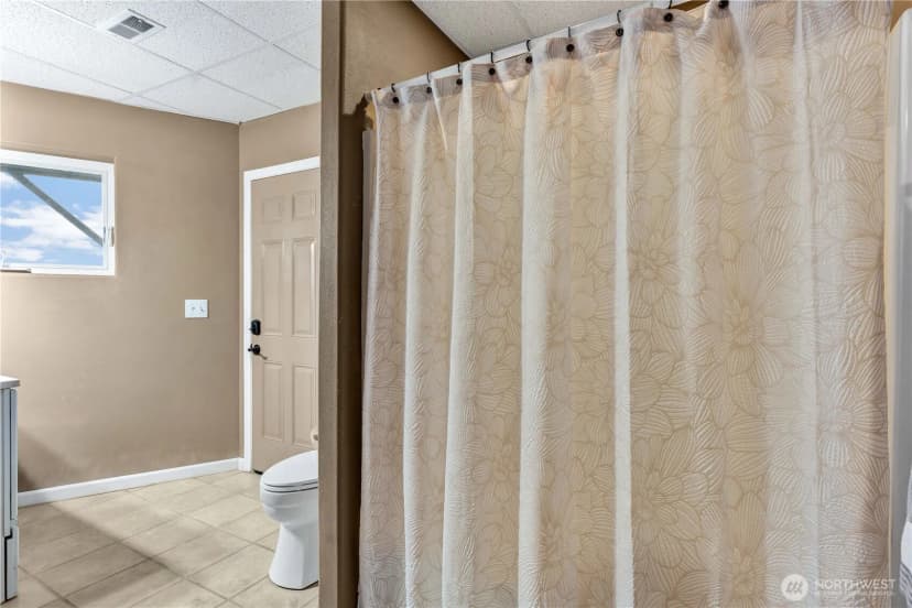 Property photo for 1663 E State Route 4, Cathlamet photo 27
