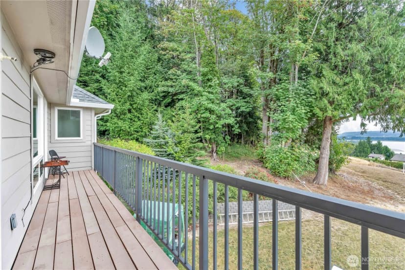 Property photo for 1663 E State Route 4, Cathlamet photo 20