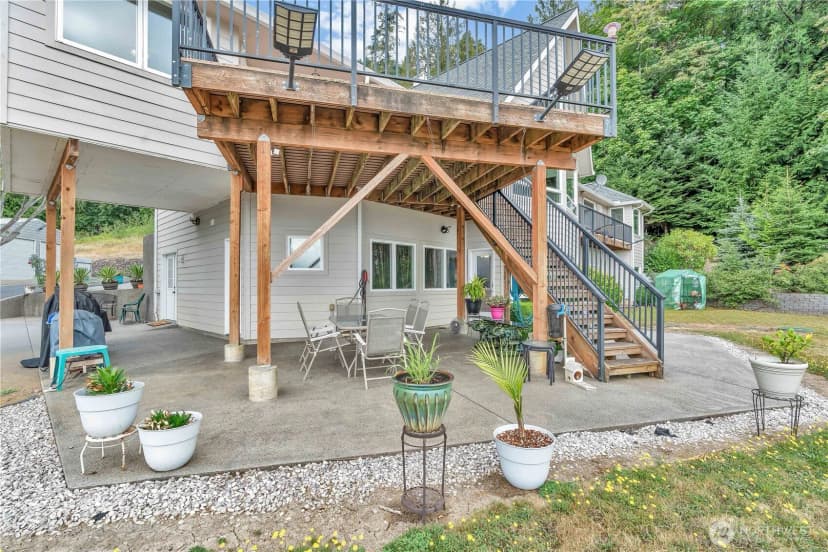 Property photo for 1663 E State Route 4, Cathlamet photo 38