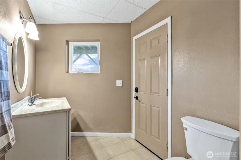 Property photo for 1663 E State Route 4, Cathlamet photo 28