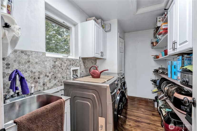 Property photo for 1663 E State Route 4, Cathlamet photo 11