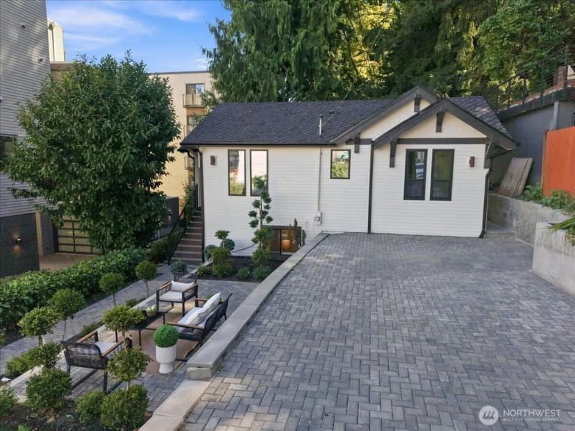 Property photo for 4011 Sw Maryland Place, Seattle photo 34