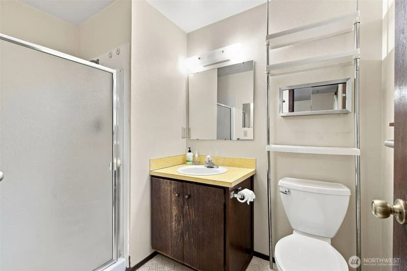 Property photo for 6212 143rd Street Sw, Edmonds photo 28