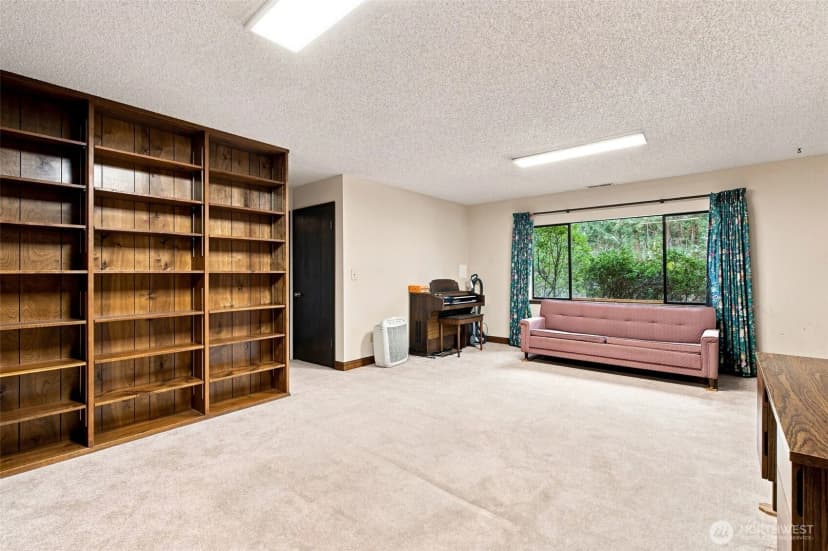 Property photo for 6212 143rd Street Sw, Edmonds photo 35