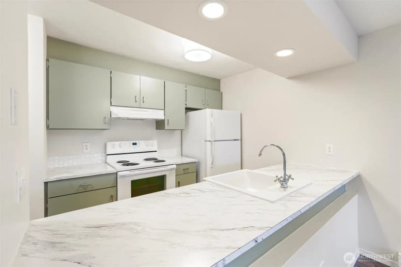 Property photo for 3609 14th Avenue W #208, Seattle photo 8