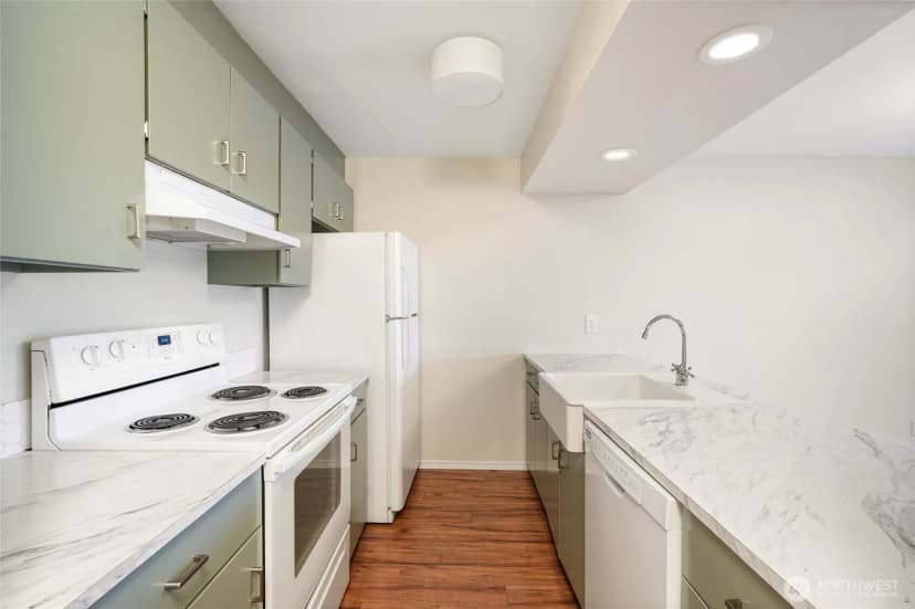 Property photo for 3609 14th Avenue W #208, Seattle photo 7