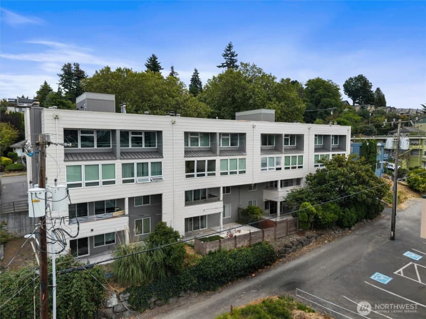 Property photo for 3609 14th Avenue W #208, Seattle photo 24