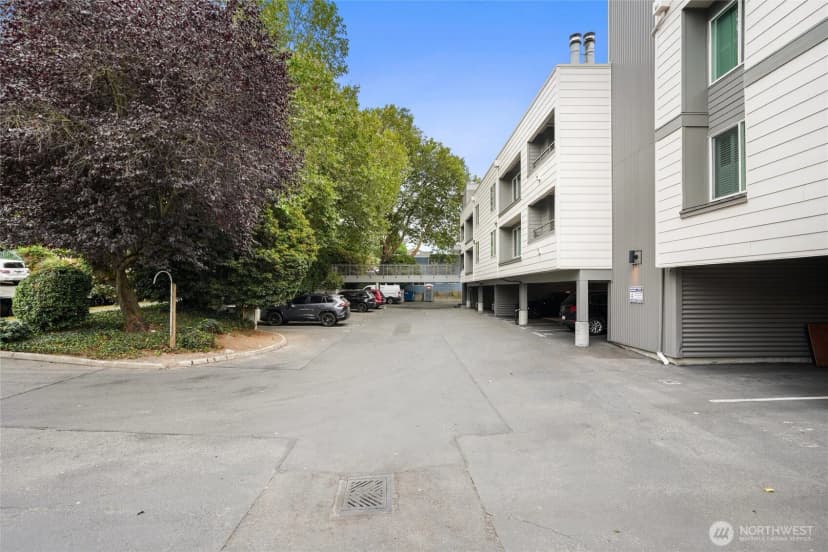 Property photo for 3609 14th Avenue W #208, Seattle photo 23