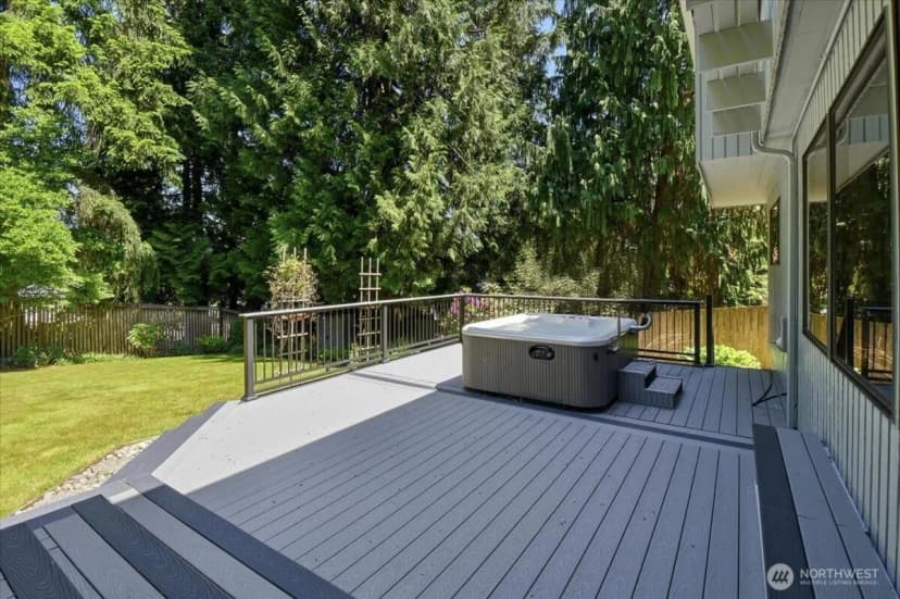 Property photo for 17816 Ne 12th Street, Bellevue photo 27