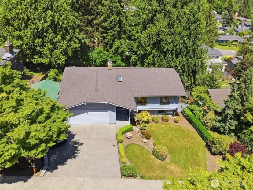 Property photo for 17816 Ne 12th Street, Bellevue photo 33