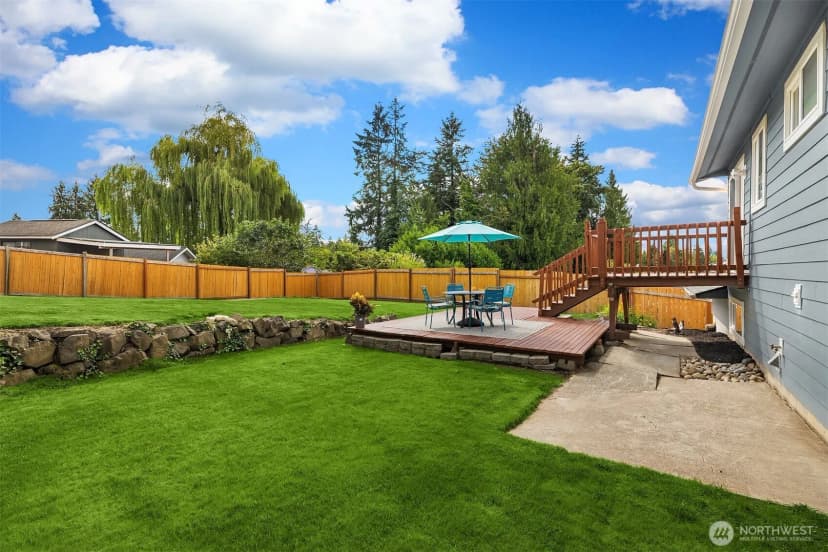 Property photo for 10125 Ne 202nd St, Bothell photo 26