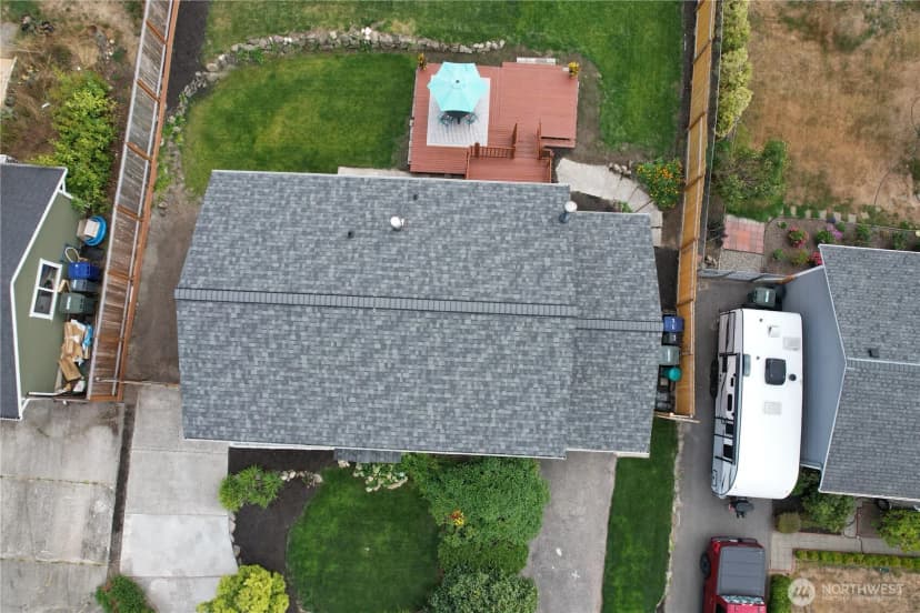 Property photo for 10125 Ne 202nd St, Bothell photo 34