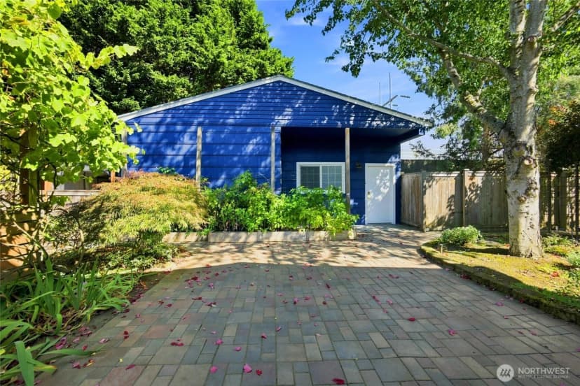 Property photo for 10532 Evanston Avenue N, Seattle photo 34