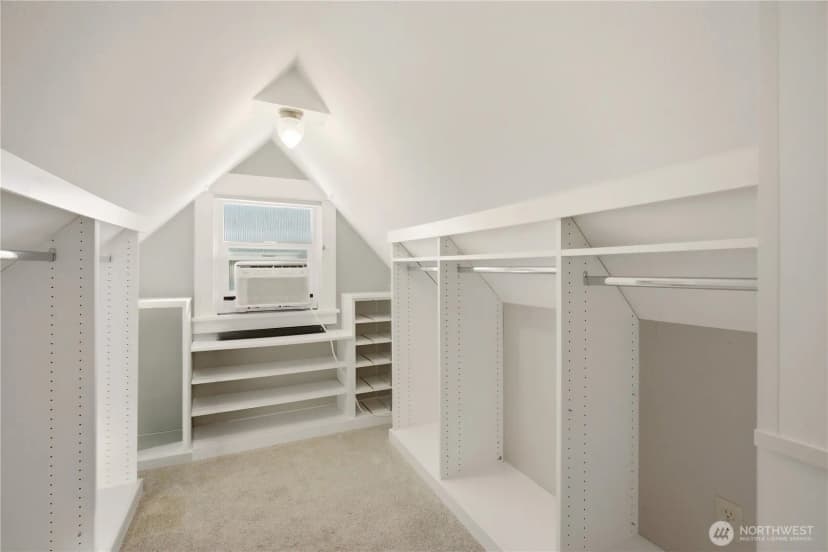 Property photo for 10532 Evanston Avenue N, Seattle photo 29