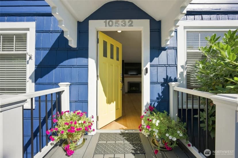 Property photo for 10532 Evanston Avenue N, Seattle photo 6