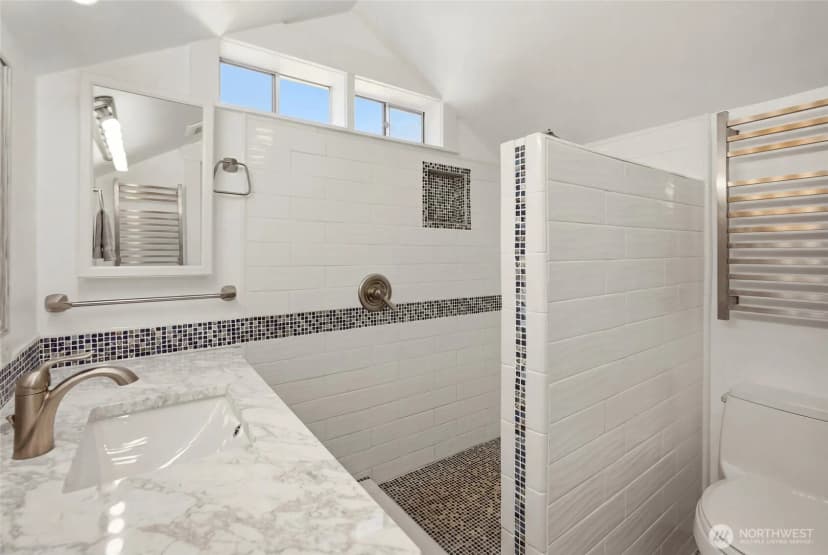 Property photo for 10532 Evanston Avenue N, Seattle photo 25