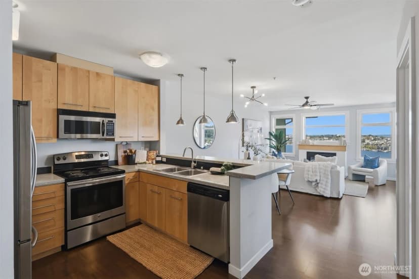 Property photo for 655 Crockett Street #a408, Seattle photo 8