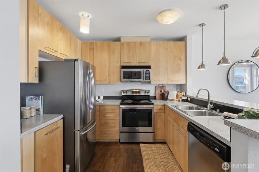 Property photo for 655 Crockett Street #a408, Seattle photo 9