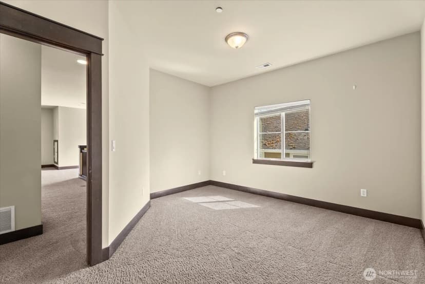 Property photo for 1357 Elma Place Ne, Renton photo 25
