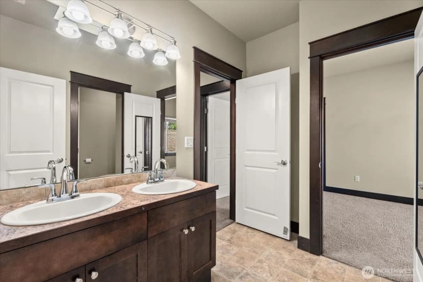 Property photo for 1357 Elma Place Ne, Renton photo 22