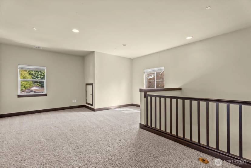 Property photo for 1357 Elma Place Ne, Renton photo 19