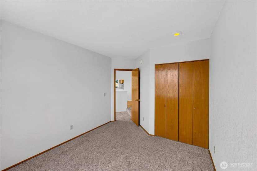 Property photo for 3812 W 3rd Street, Anacortes photo 13