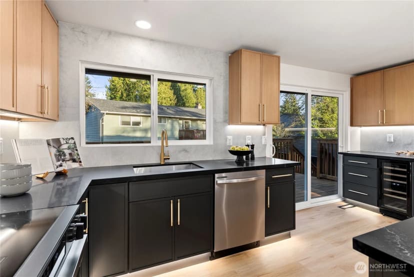 Property photo for 5310 144th Place Sw, Edmonds photo 15