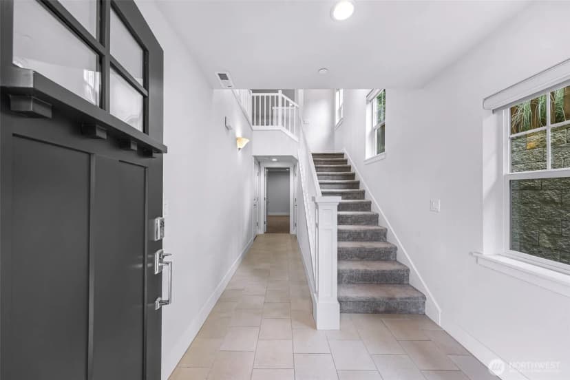 Property photo for 26728 Ne Walden Way, Duvall photo 2