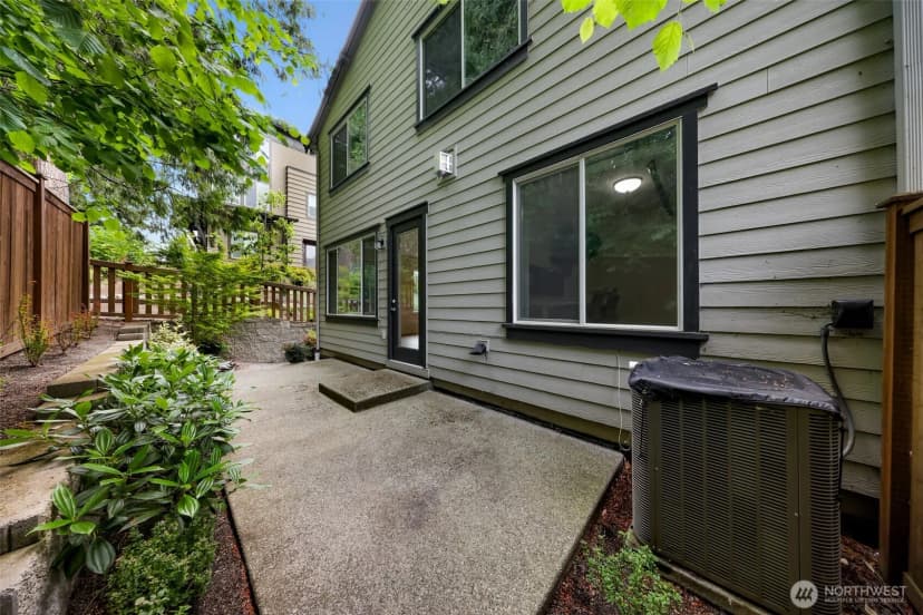 Property photo for 26728 Ne Walden Way, Duvall photo 33
