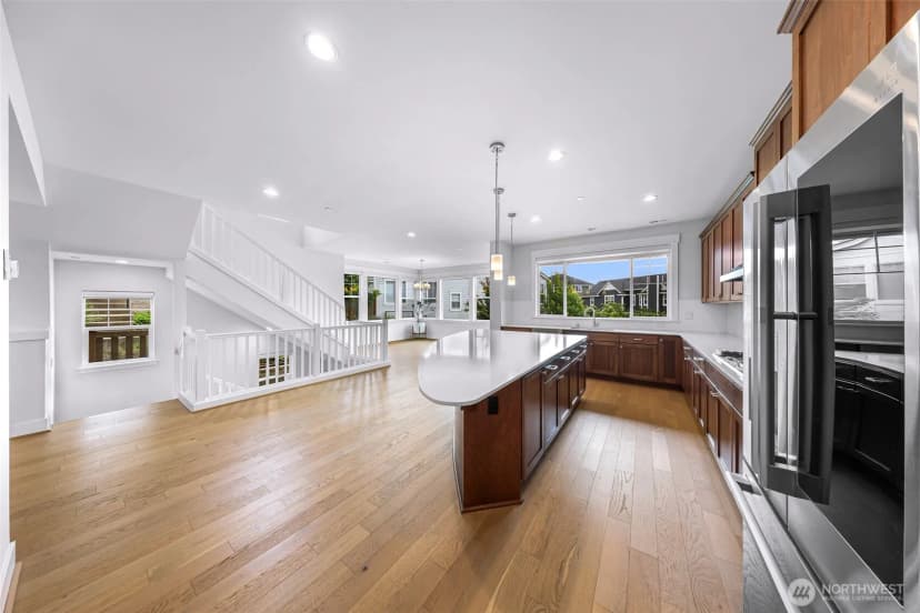 Property photo for 26728 Ne Walden Way, Duvall photo 6
