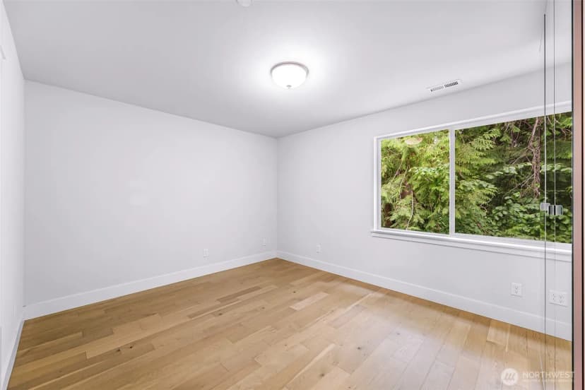 Property photo for 26728 Ne Walden Way, Duvall photo 28