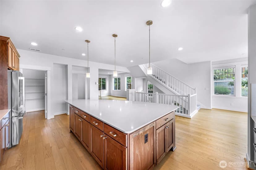 Property photo for 26728 Ne Walden Way, Duvall photo 11