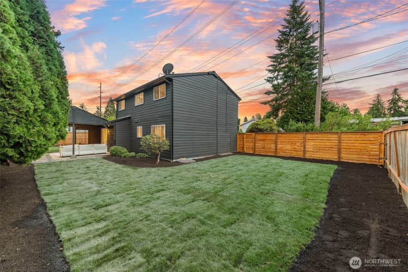 Property photo for 16301 Wallingford Avenue N, Shoreline photo 30