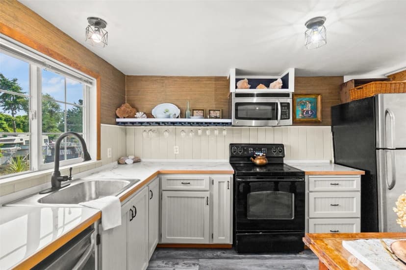 Property photo for 1623 S Broadway Street, Westport photo 10