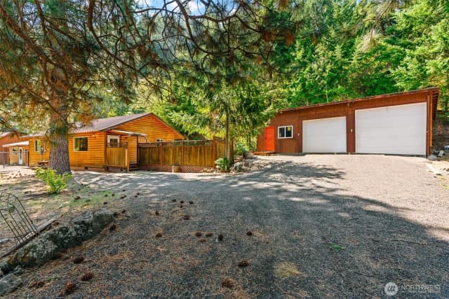 Property photo for 150 Pine Cliffs Drive, Naches
