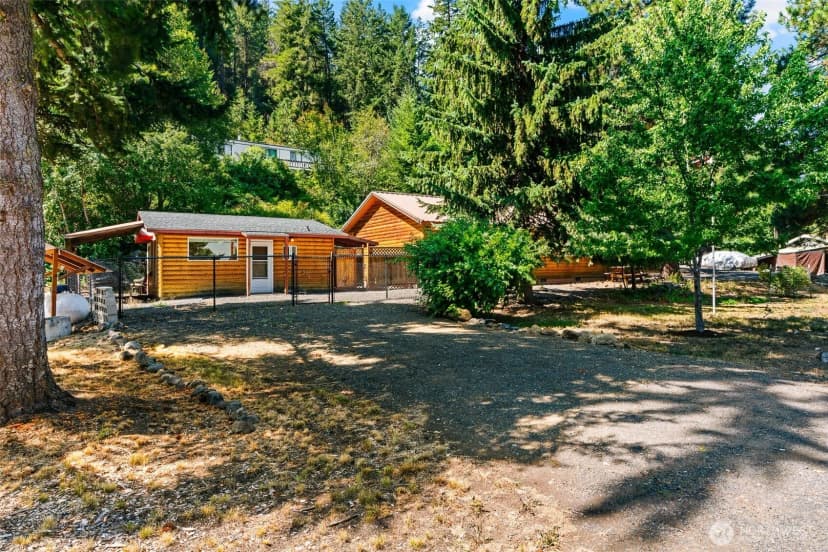 Property photo for 150 Pine Cliffs Drive, Naches photo 19