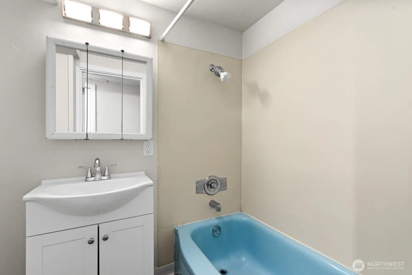 Property photo for 15328 40th Avenue W, Lynnwood photo 9