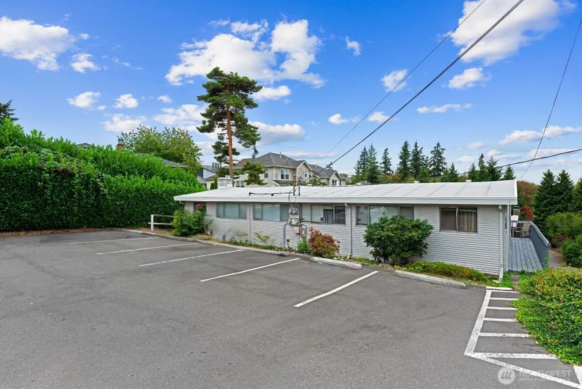 Property photo for 15328 40th Avenue W, Lynnwood