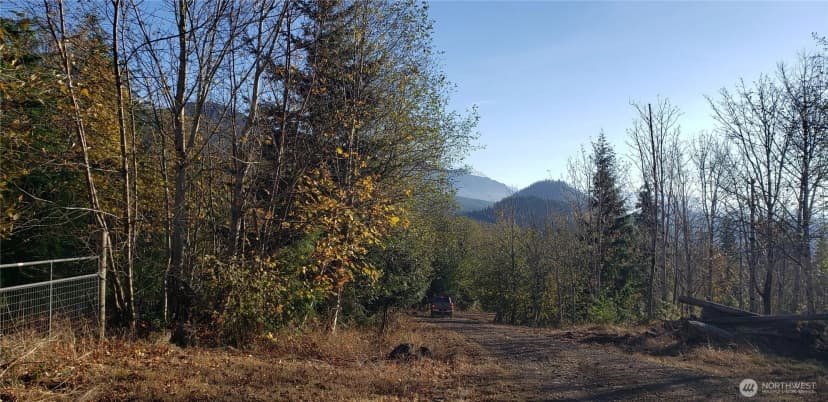 Property photo for 365 Xx Cumberland Ridge Road Se, Enumclaw photo 7