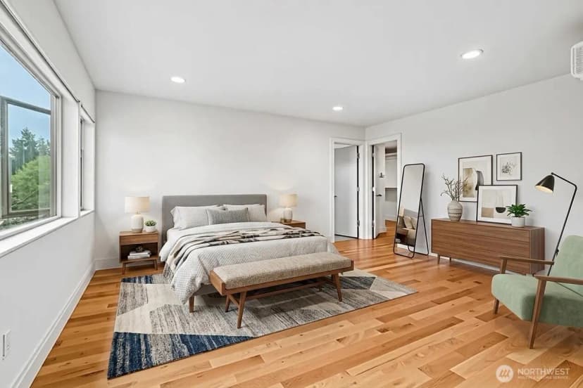 Property photo for 3319 W Elmore Street, Seattle photo 10