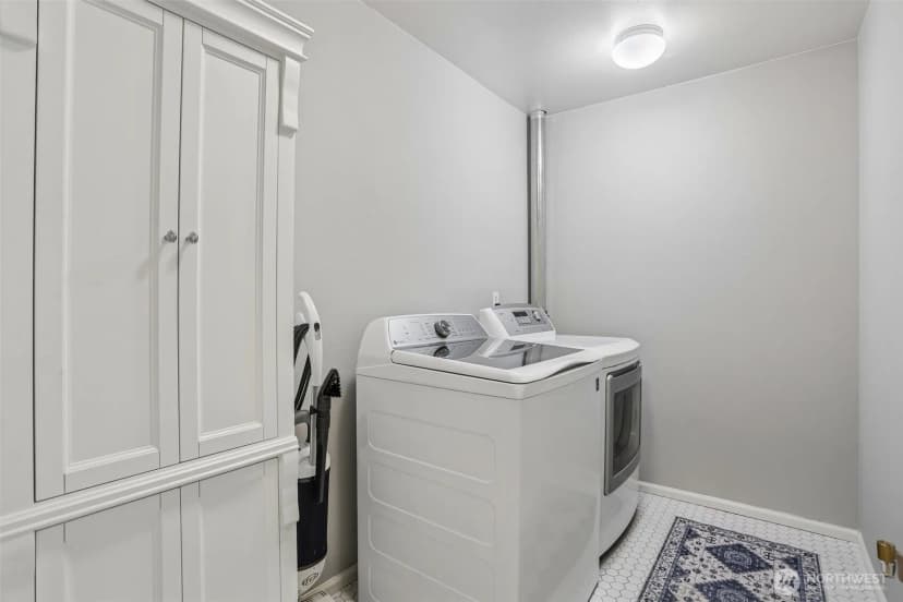 Property photo for 4371 232 Court Se, Sammamish photo 21