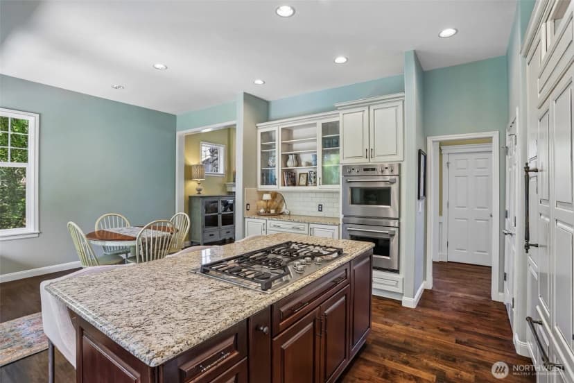 Property photo for 4371 232 Court Se, Sammamish photo 16