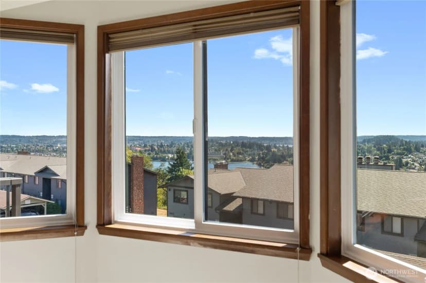 Property photo for 3350 Narrows View Lane Ne #203, Bremerton photo 9