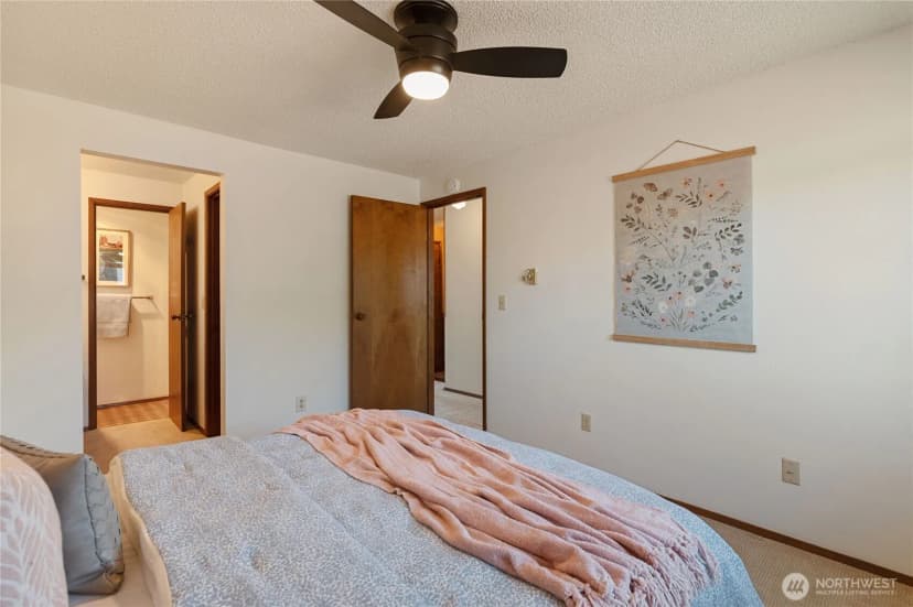 Property photo for 3350 Narrows View Lane Ne #203, Bremerton photo 18