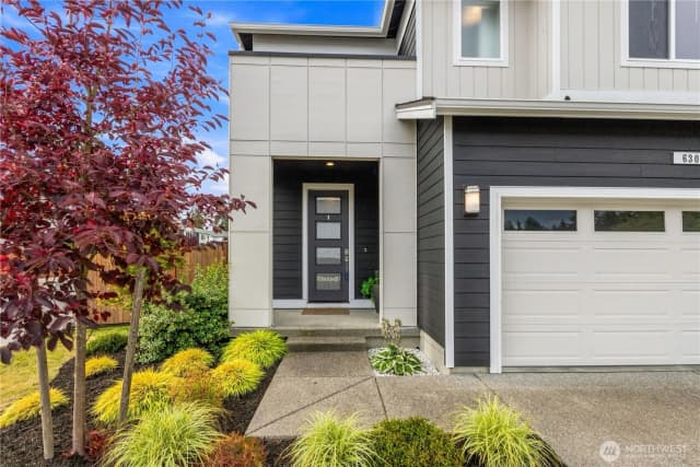Property photo for 6302 206th Place Sw, Lynnwood photo 3