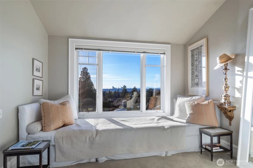 Property photo for 9400 Vineyard Crest, Bellevue photo 24