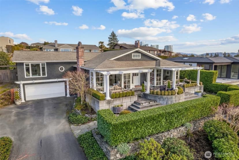 Property photo for 9400 Vineyard Crest, Bellevue