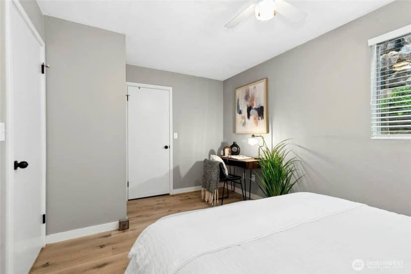 Property photo for 17300 91st Avenue Ne #b101, Bothell photo 14