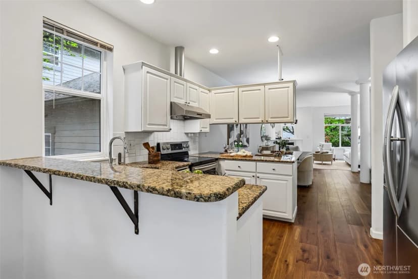 Property photo for 9834 Ne 130th Place, Kirkland photo 13