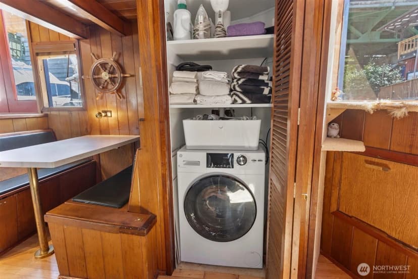 Property photo for 3308 Fuhrman Avenue E #1, Seattle photo 18